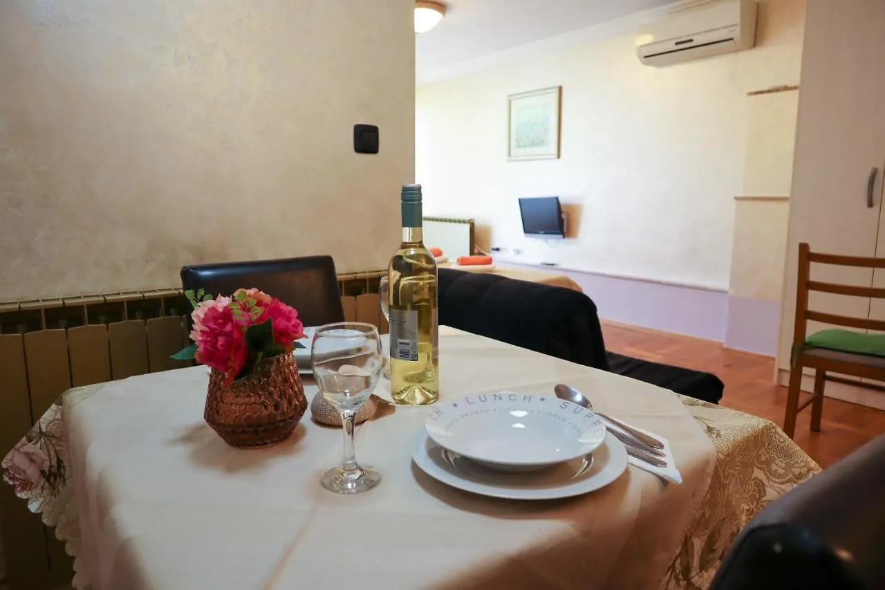 Apartments Okuka Split